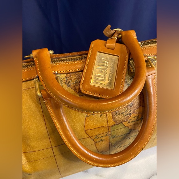 Alviero Martini Boston Bag - Picture 3 of 11